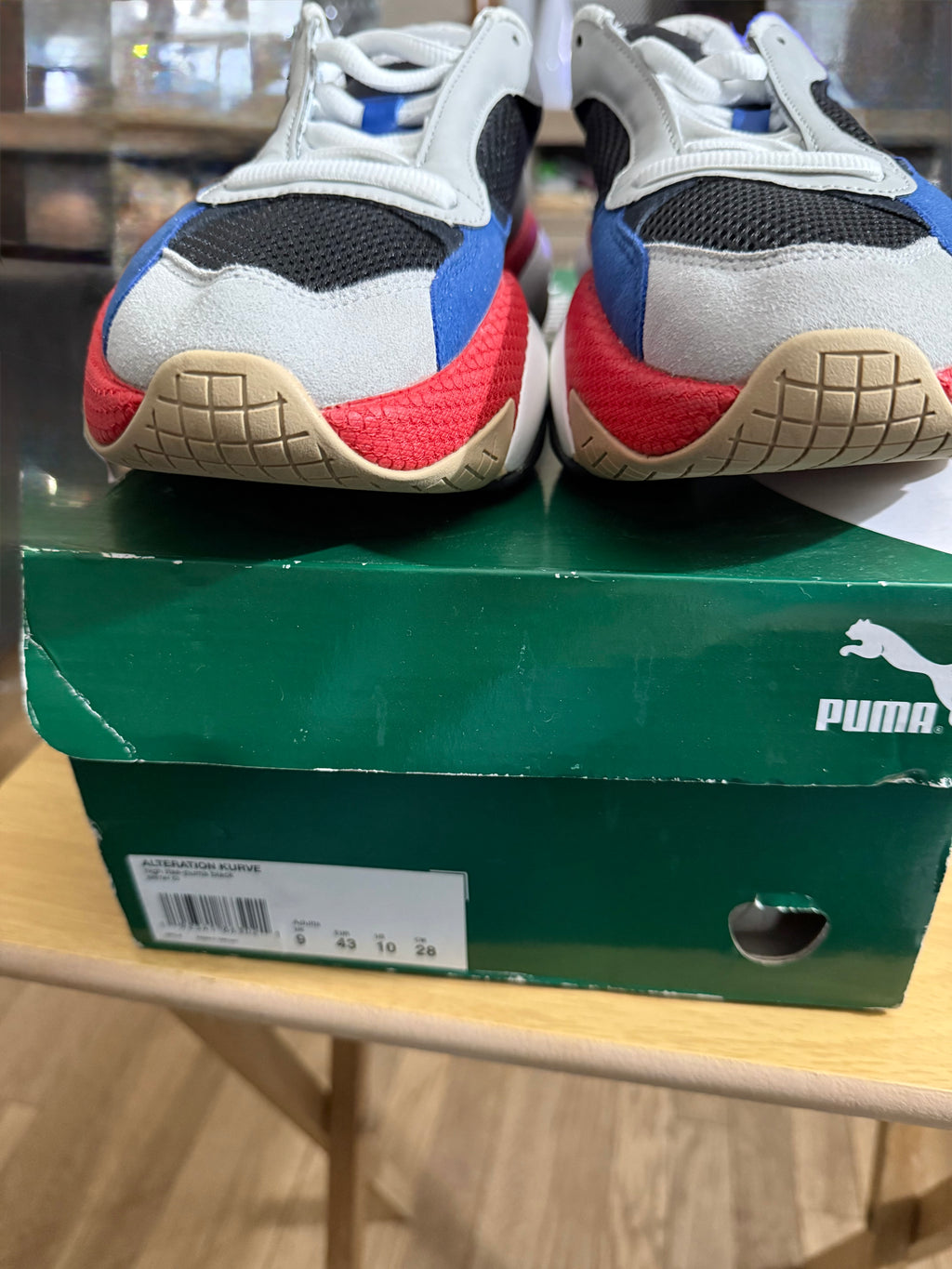 Puma Sneakers